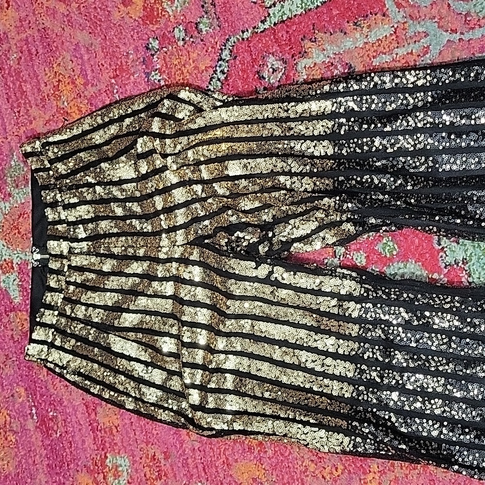 Fashion Nova Gold & Black Sequin Pants | Size 4 - Picture 5 of 8